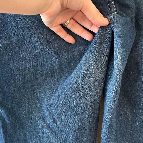 Levi’s Vintage 1985 White Tab High Rise Tapered Leg Pleated Mom Jean Size 13 - Picture 9 of 12